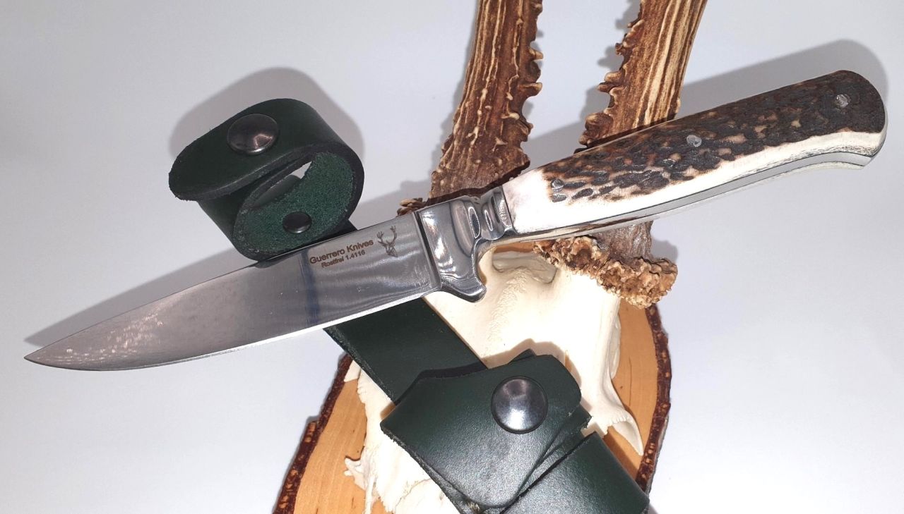 Jagdmesser / Bayrischer Nicker 11 cm Klinge rostfreier 1.4116 Stahl Hirschhorngriff