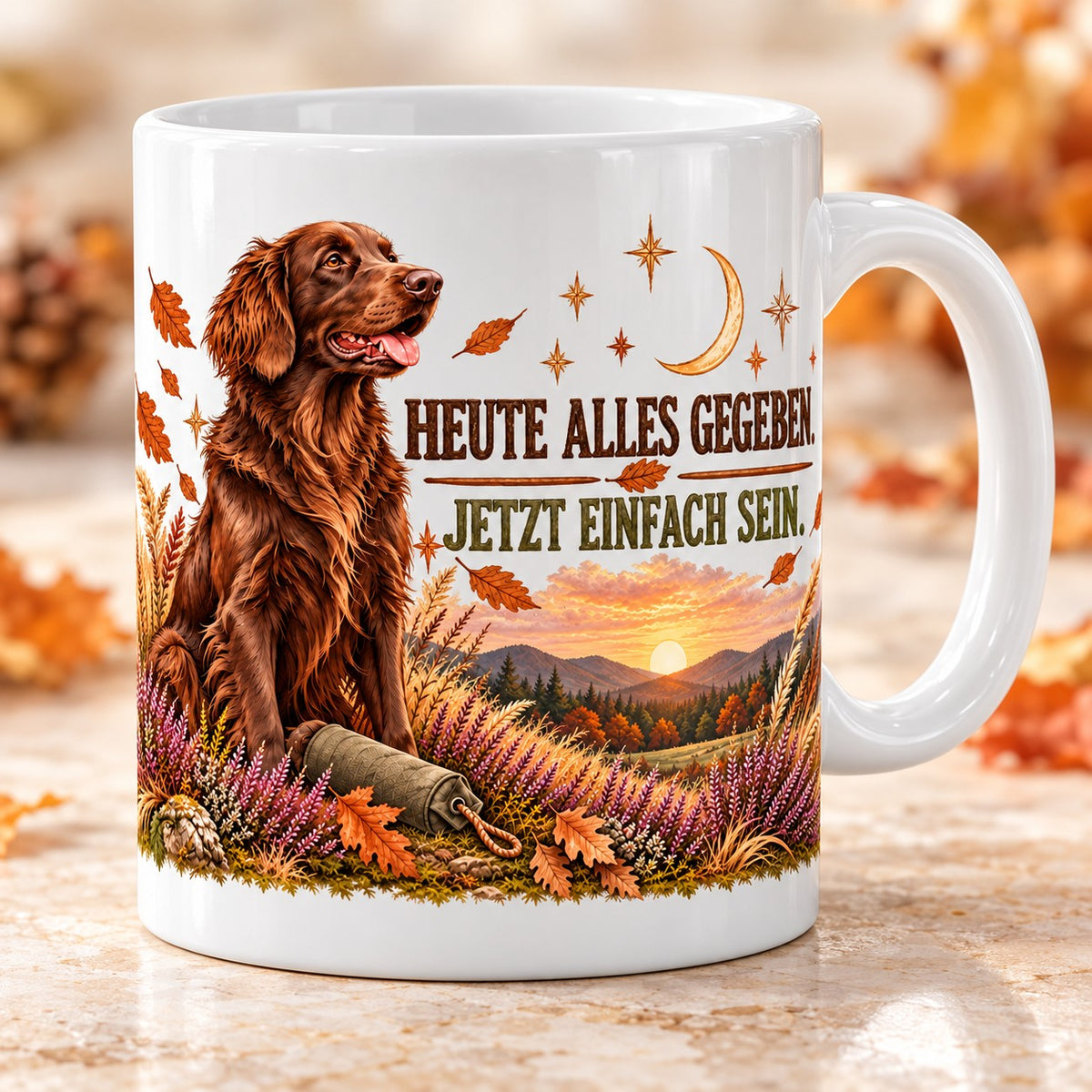 Kaffeetasse Heute alles gegeben. Jetzt einfach sein. – ein Flat-Coated Retriever im warmen Herbstabend