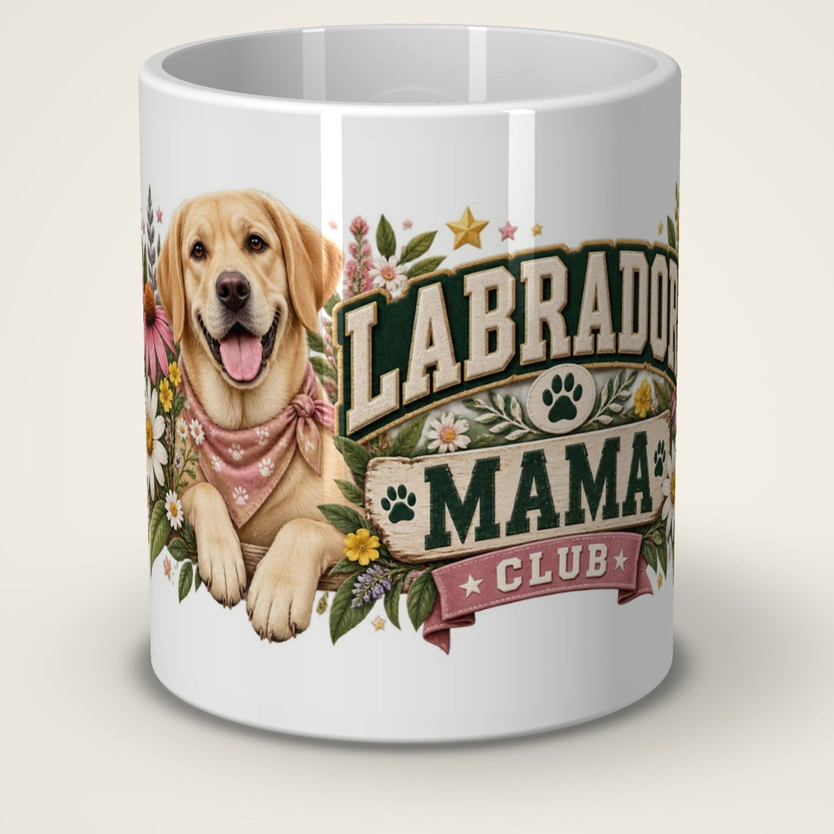 Kaffeetasse Labrador Mama Club – Vorderansicht der weißen Keramiktasse